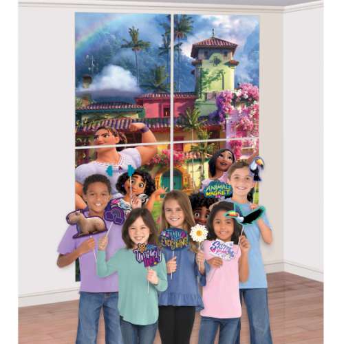 Encanto Scene Setter With Photo Props